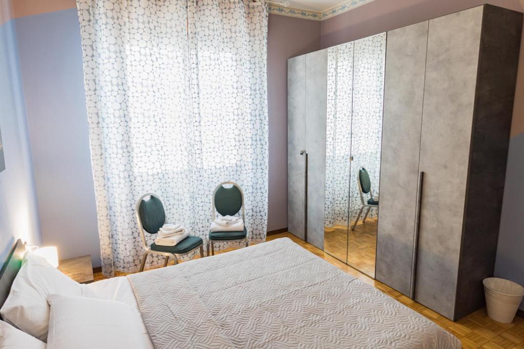 Elegant In Center Apartment Bergamo